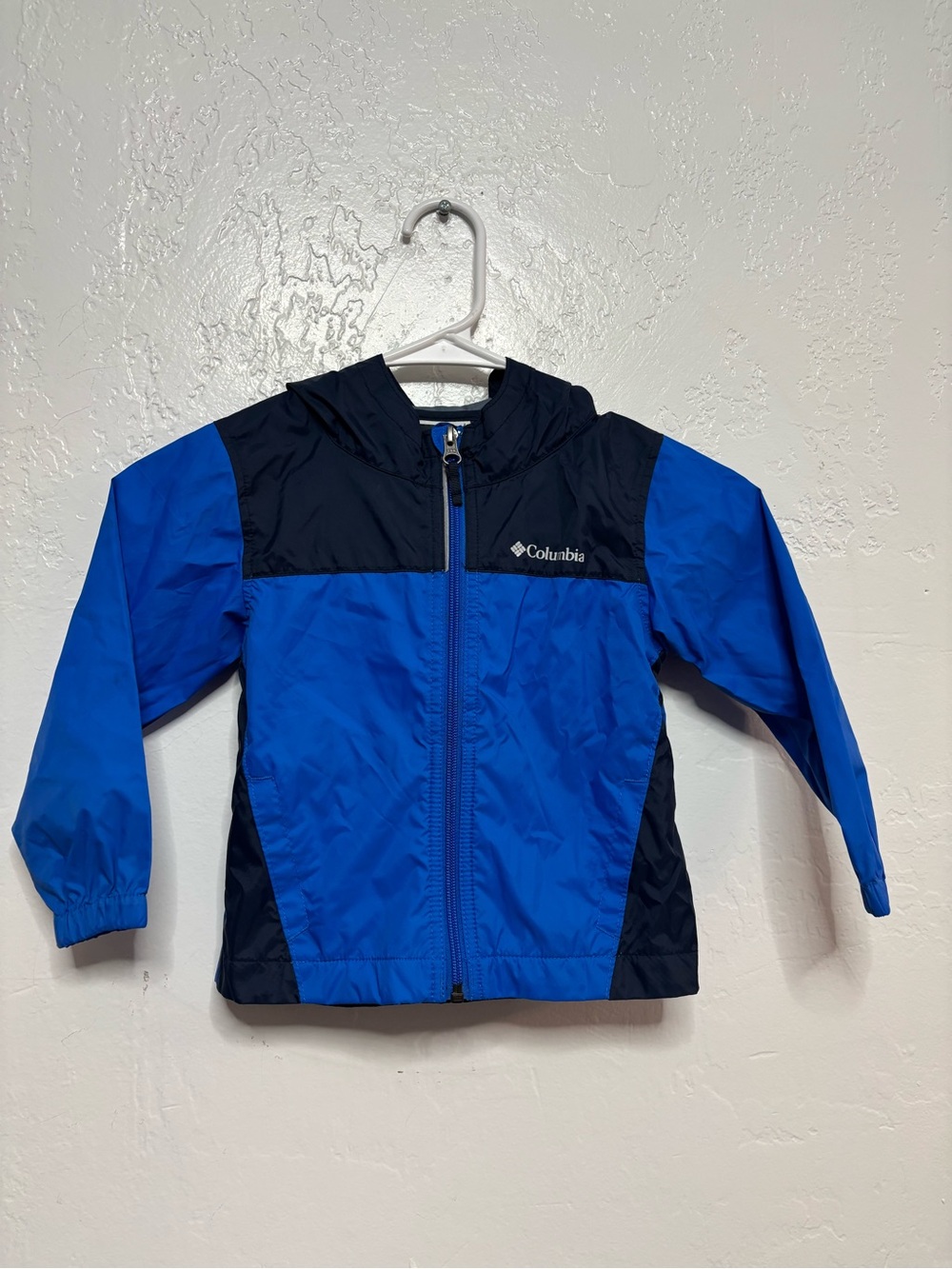 Boys size 3T Columbia brand jacket, #E1330